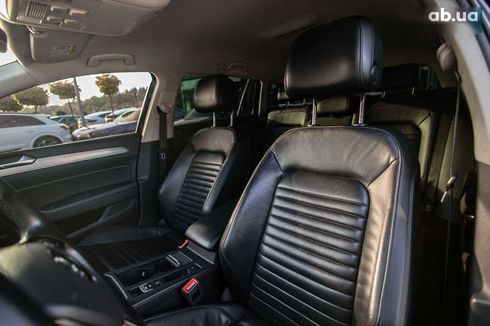 Volkswagen Passat 2015 - фото 15