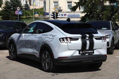 Ford Mustang Mach-E 2021 - фото 6