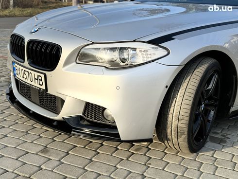 BMW 5 серия 2011 серебристый - фото 17