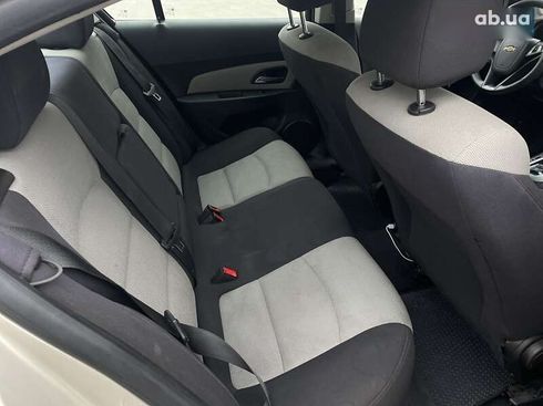 Chevrolet Cruze 2014 - фото 23