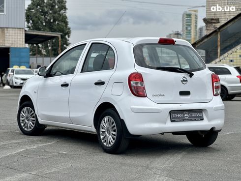 Nissan Micra 2013 белый - фото 3