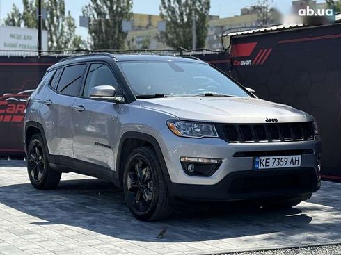 Jeep Compass 2020 - фото 2