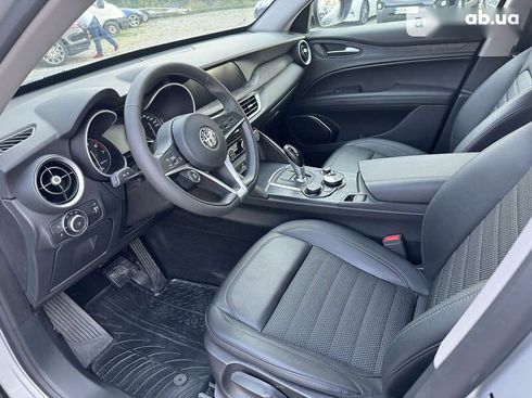 Alfa Romeo Stelvio 2019 - фото 14