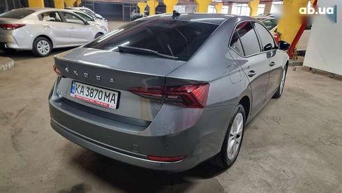 Skoda Octavia 2023 - фото 4