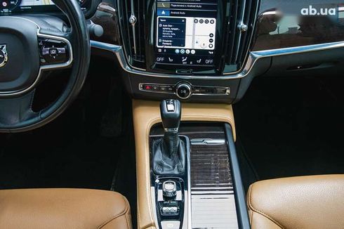 Volvo S90 2017 - фото 19