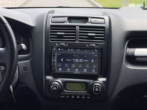 Kia Sportage 2008 - фото 15