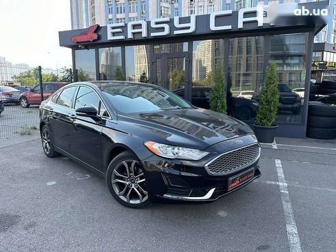 Ford Fusion 2019 - фото 8