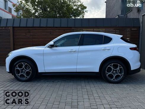 Alfa Romeo Stelvio 2018 - фото 3