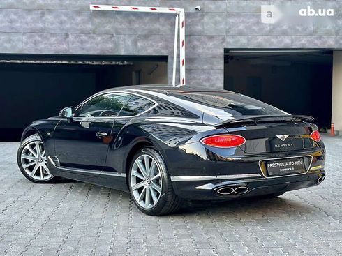 Bentley Continental GT 2020 - фото 30