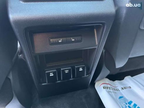 Land Rover Discovery Sport 2018 - фото 18