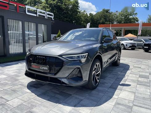 Audi E-Tron 2022 - фото 3