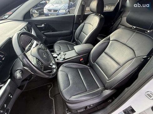 Kia Niro 2021 - фото 27