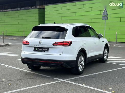 Volkswagen Touareg 2019 - фото 9