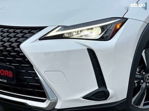 Lexus UX 2020 - фото 10