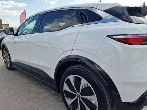 Renault Megane 2022 - фото 24