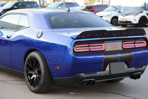 Dodge Challenger 2019 - фото 8