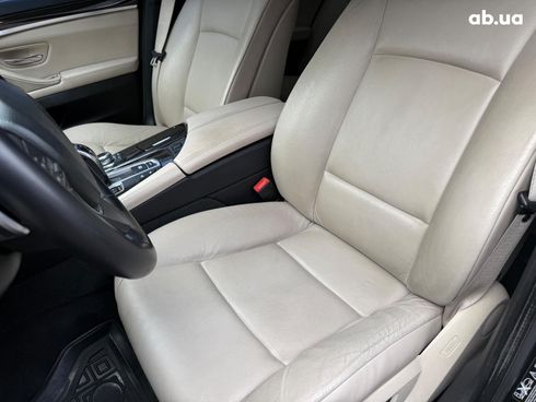 BMW 5 серия 2011 черный - фото 26