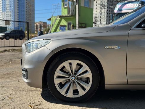 BMW 5 серия 2017 серый - фото 4