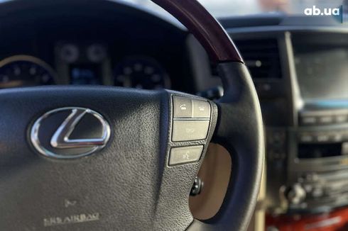 Lexus LX 2008 - фото 27