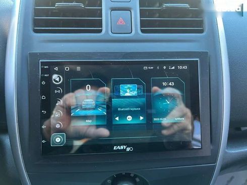 Nissan Versa 2017 - фото 25