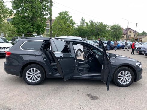 Volkswagen passat b8 2017 серый - фото 13