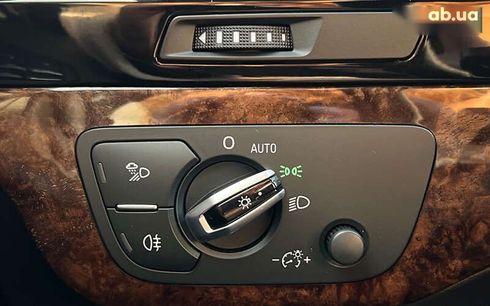 Audi Q7 2017 - фото 17