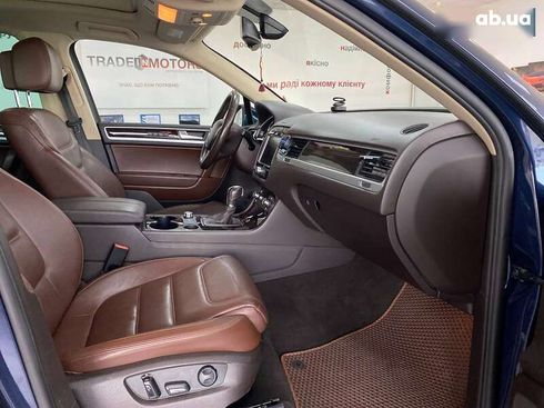Volkswagen Touareg 2012 - фото 27