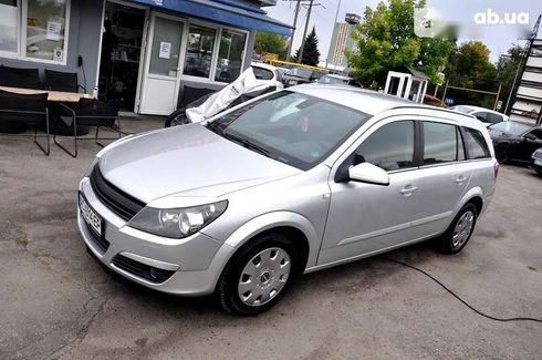 Opel Astra 2005 - фото 8