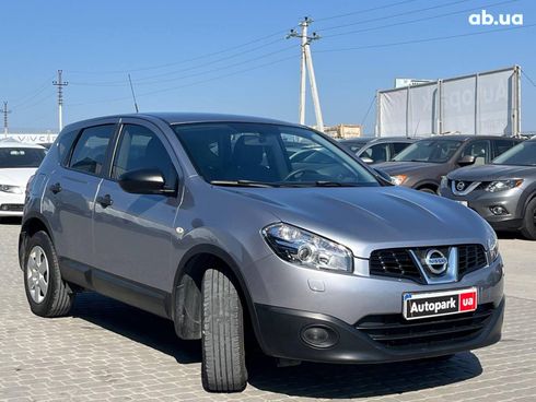 Nissan Qashqai 2011 серый - фото 3