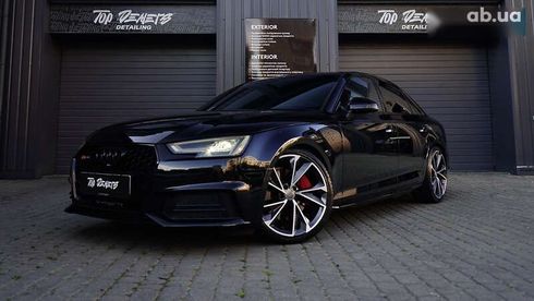 Audi A4 2018 - фото 12