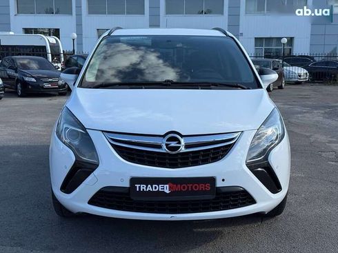 Opel Zafira 2015 - фото 4