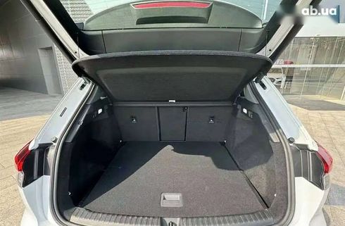 Audi Q4 e-tron 2023 - фото 9