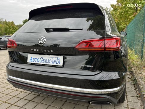 Volkswagen Touareg R 2023 - фото 28