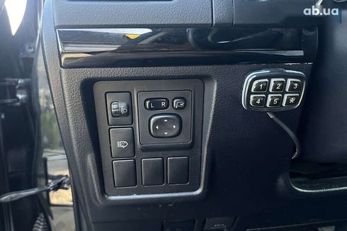 Toyota Land Cruiser Prado 2017 - фото 19