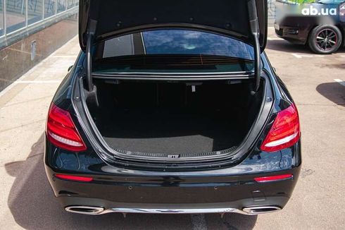 Mercedes-Benz E-Класс 2018 - фото 12