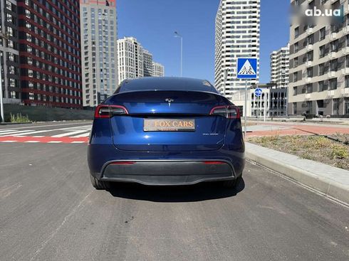 Tesla Model Y 2023 - фото 8