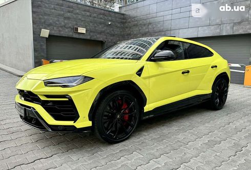 Lamborghini Urus 2020 - фото 16