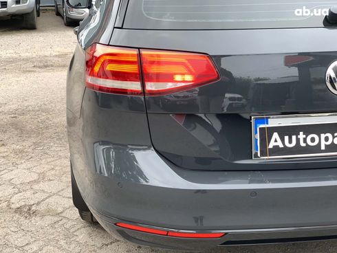 Volkswagen passat b8 2017 серый - фото 12