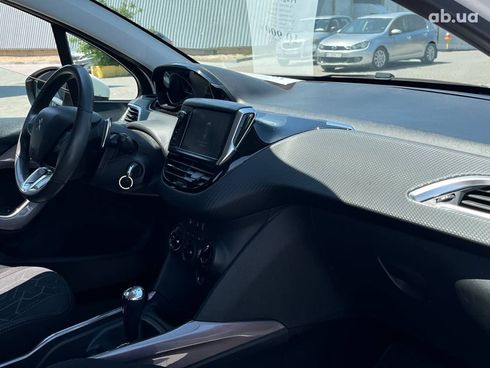 Peugeot 2008 2016 белый - фото 7