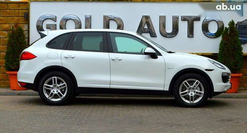 Porsche Cayenne 2012 - фото 19