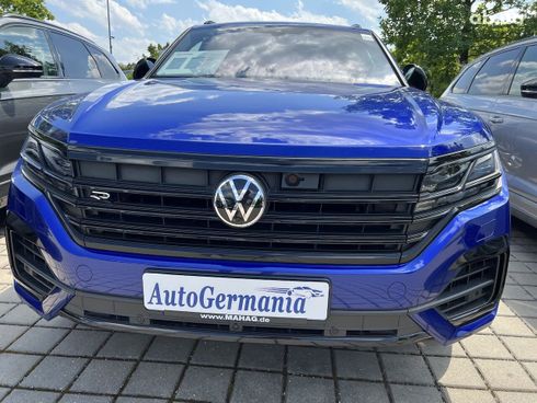 Volkswagen Touareg R 2022 - фото 8