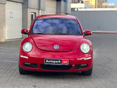 Volkswagen New Beetle 2007 красный - фото 2