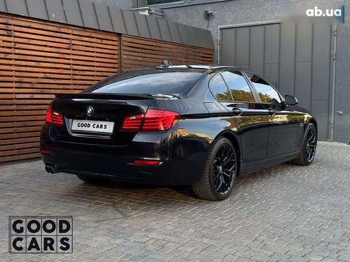 BMW 5 серия 2016 - фото 7
