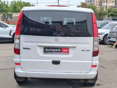Mercedes-Benz Vito 2003 белый - фото 26