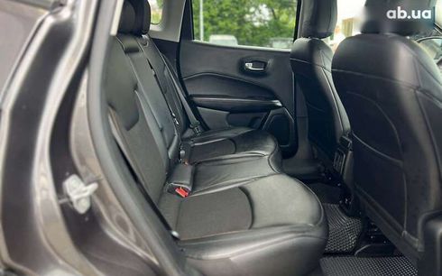 Jeep Compass 2020 - фото 30
