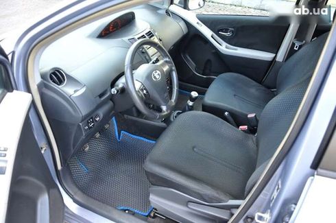 Toyota Yaris 2010 - фото 15