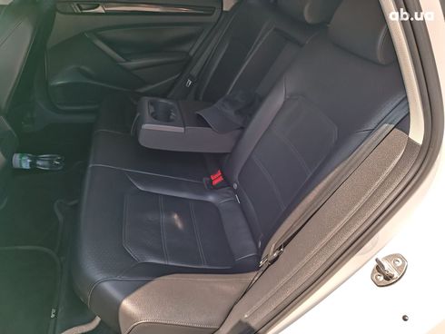Volkswagen Passat 2015 бежевый - фото 29