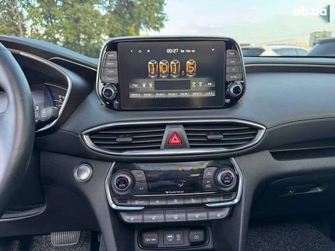Hyundai Santa Fe 2020 - фото 19