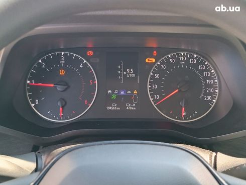 Renault Trafic 2022 серый - фото 25