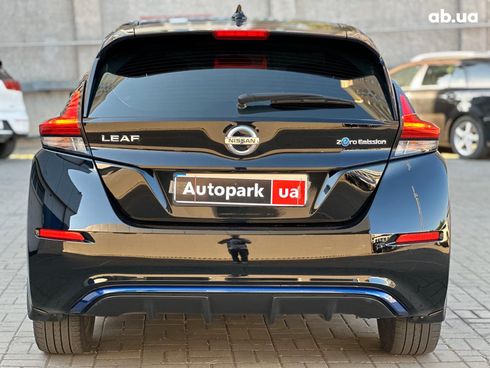 Nissan Leaf 2018 черный - фото 18